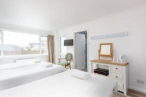 Barrowfield Hotel