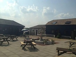 Coach House Hotel
