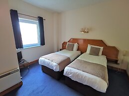 Passage House Hotel