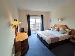 Passage House Hotel