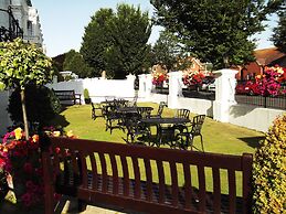 OYO Devonshire Park Hotel