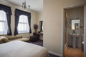 OYO Devonshire Park Hotel