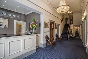 OYO Devonshire Park Hotel