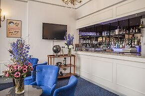 OYO Devonshire Park Hotel