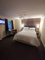 The Redwell Inn