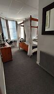 Rock Dene Hotel