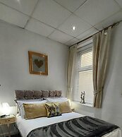 Rock Dene Hotel