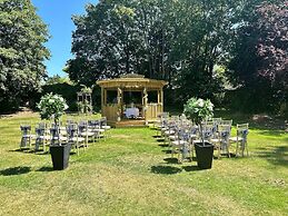 Findon Manor Hotel