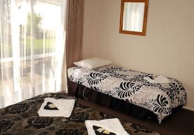 Westport Motels