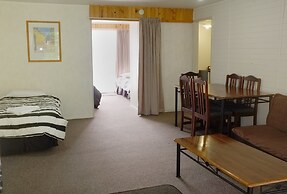 Westport Motels