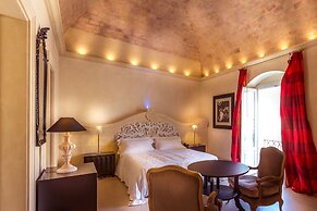 Palazzo Gattini Luxury Hotel