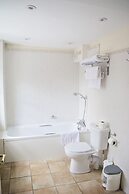 Waveney House Hotel