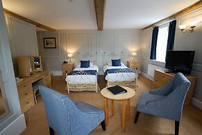 Waveney House Hotel