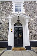 Waveney House Hotel