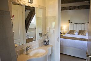 Waveney House Hotel