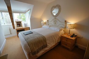 Waveney House Hotel