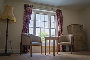 Waveney House Hotel