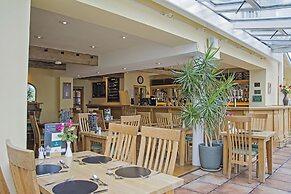 Waveney House Hotel