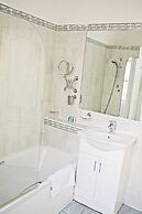 Waveney House Hotel