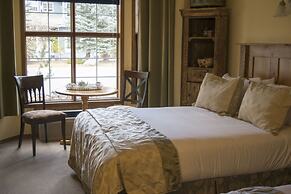 The Georgetown Inn