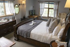 The Georgetown Inn