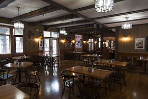 The Georgetown Inn