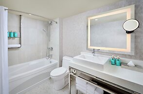 Novotel Toronto Vaughan Centre