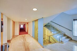 Iris Hotel