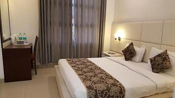The Manor Hotel