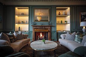 Cuillin Hills Hotel