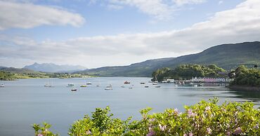 Cuillin Hills Hotel