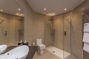 Cuillin Hills Hotel