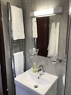 Bowden Lodge Hotel