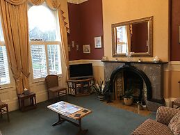 Bowden Lodge Hotel