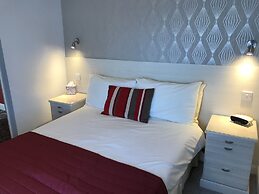 Bowden Lodge Hotel