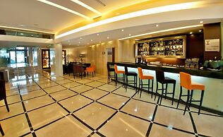 TURIM Alameda Hotel