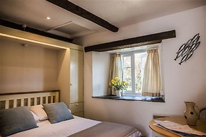 Cheristow Farm Cottages