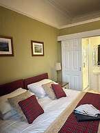 Daviot House