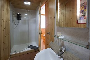 Discovery Accommodation
