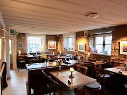 The Mousetrap Inn