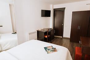 Hotel Duke Armeneasca