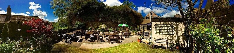 The Old Well Inn