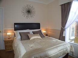 Diadem Hotel