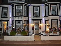 Diadem Hotel