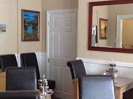 Diadem Hotel