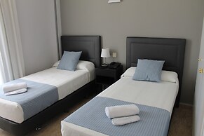 Hotel Barajas Plaza Madrid