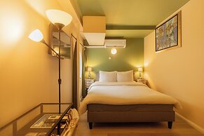 FLOATS by H2OTEL