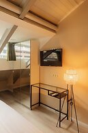 FLOATS by H2OTEL