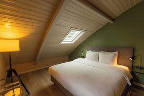 FLOATS by H2OTEL