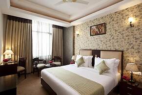 Hotel Saptagiri